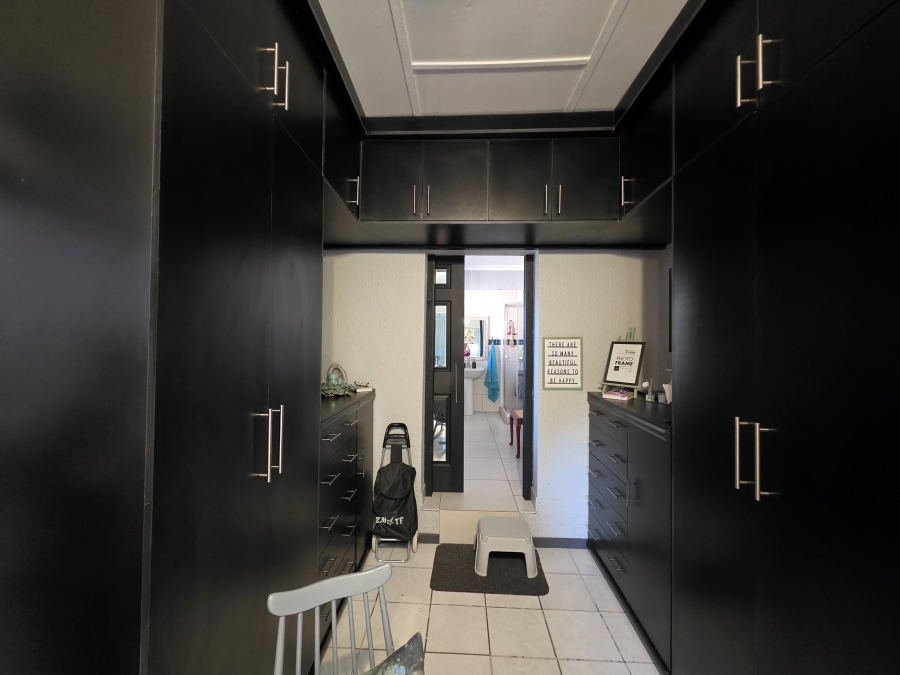 3 Bedroom Property for Sale in Riebeeckstad Free State